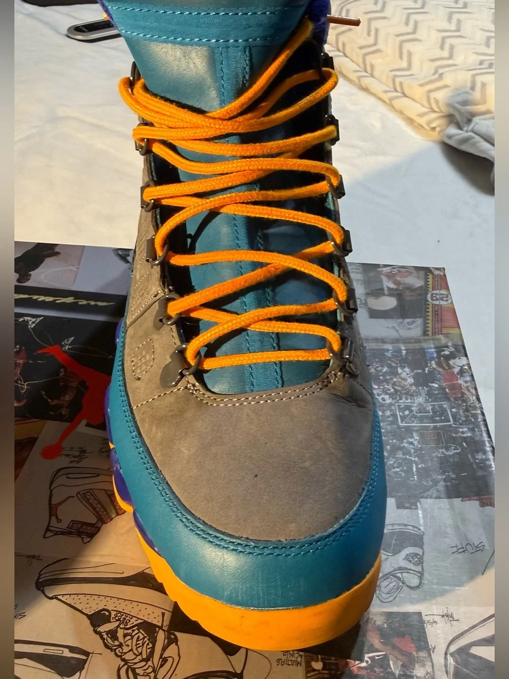 Retro 9 Jordan boots
